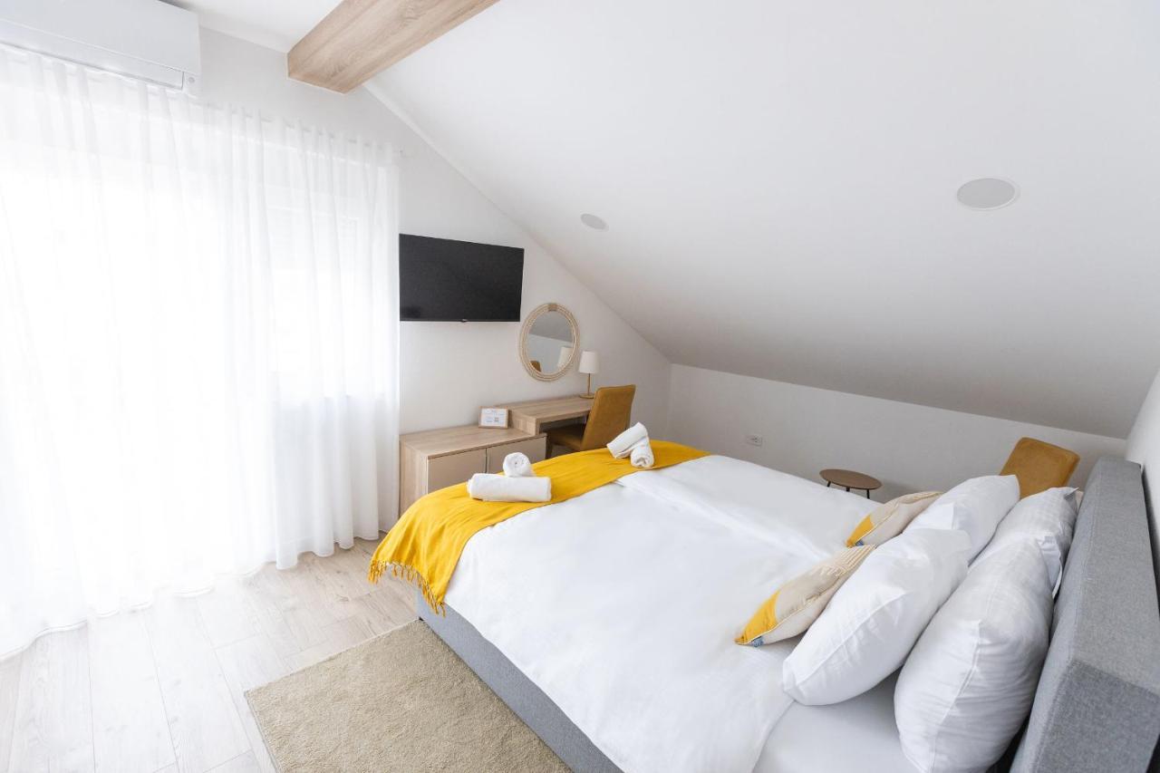 Kutjevo Rooms & Apartment Perak מראה חיצוני תמונה
