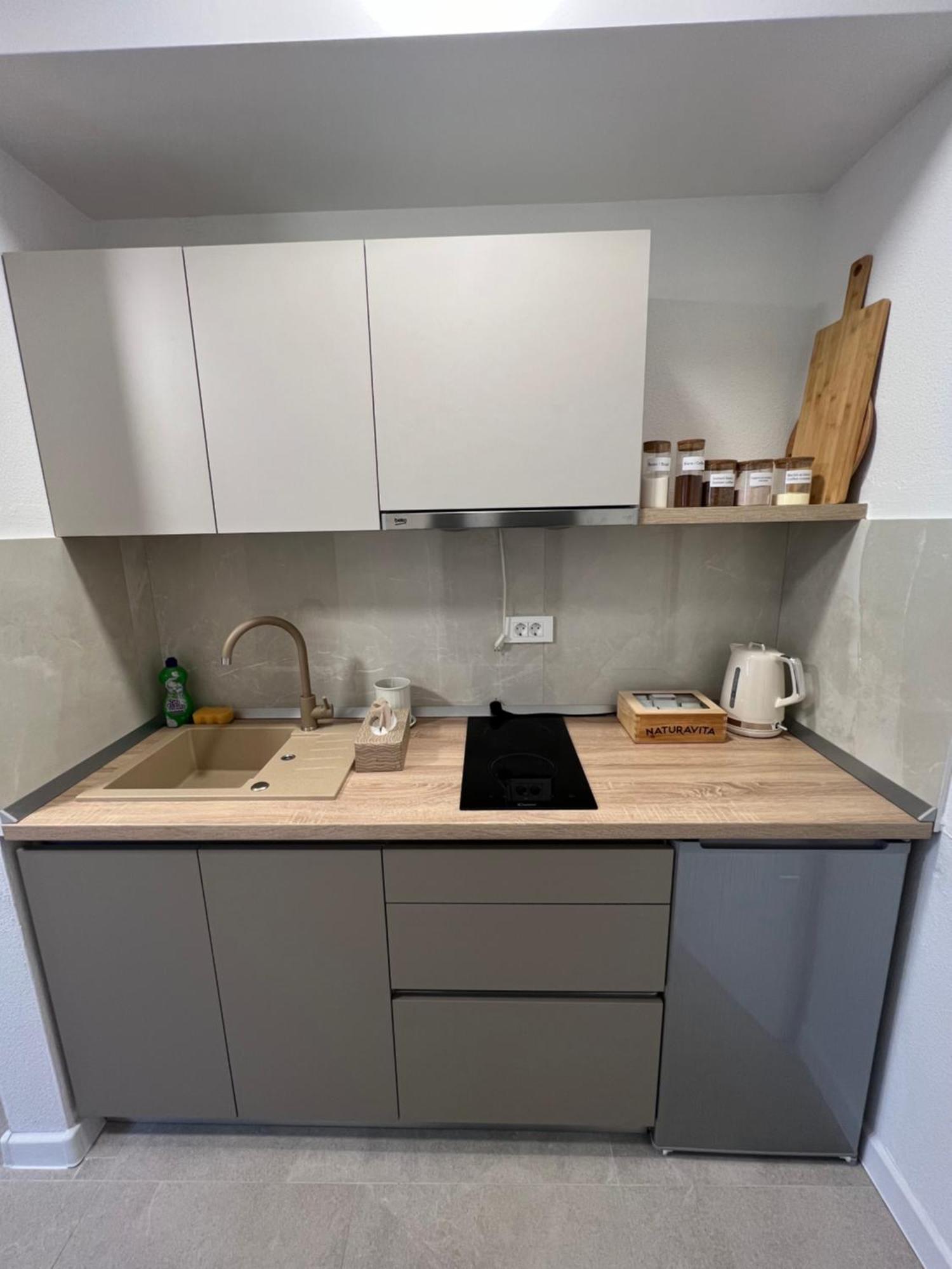 Kutjevo Rooms & Apartment Perak מראה חיצוני תמונה